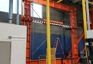 Wall assembly test frame used for ASTM E2126 reversed cyclic loading
